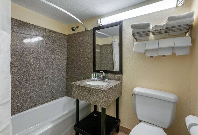 스탠다드 룸 더블 침대 2개, Quality Inn Daytona Beach Oceanfront