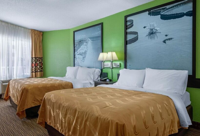 스탠다드 룸 더블 침대 2개, Quality Inn Daytona Beach Oceanfront