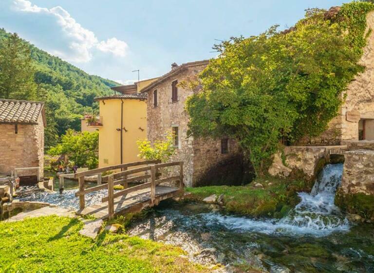 Апартаменты 1 Спальня Вид на Сад, Residence Il Giardino Sul Fiume Nera
