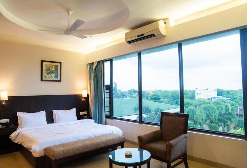 Люкс Вид на Горы, Greenleaf The Resort & Spa, Ganpatipule