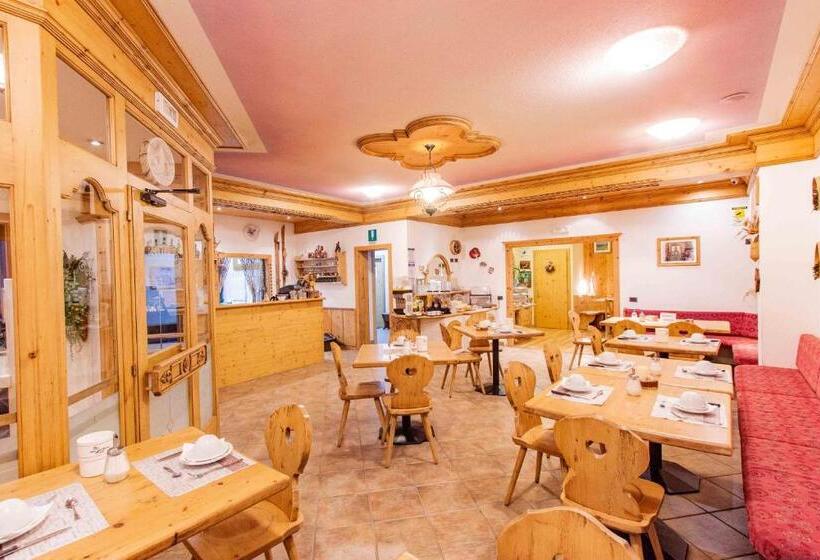 غرفة قياسية رباعية, Garni Francescato