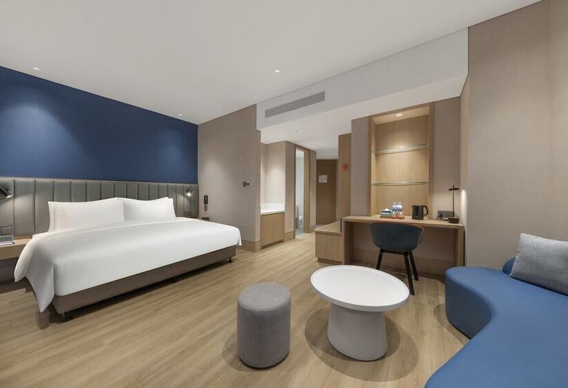 스탠다드 룸 더블 침대, Holiday Inn Express Changchun Ecological Square By Ihg