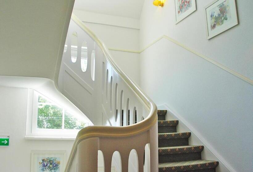 Quarto Estandar, Waldhusen   Adults Only