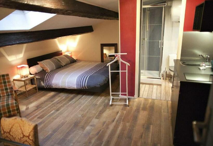 اتاق استاندارد, Chez Maud Et Jc