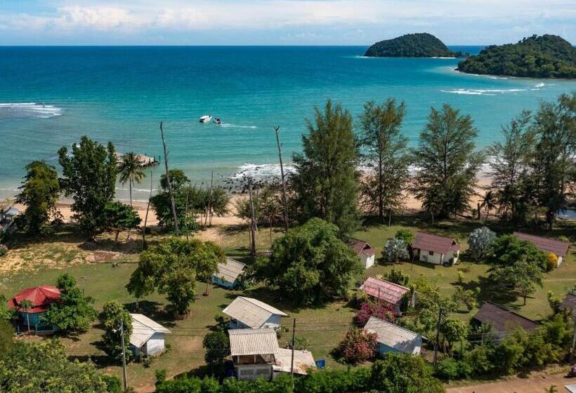 اتاق خانوادگی, Miss You Beach Resort Koh Mak