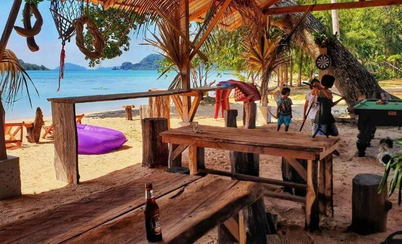 اتاق خانوادگی, Miss You Beach Resort Koh Mak