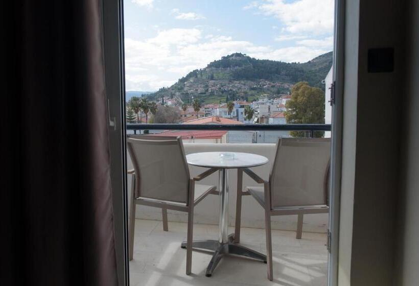 اتاق استاندارد یک نفره, Nafpaktos