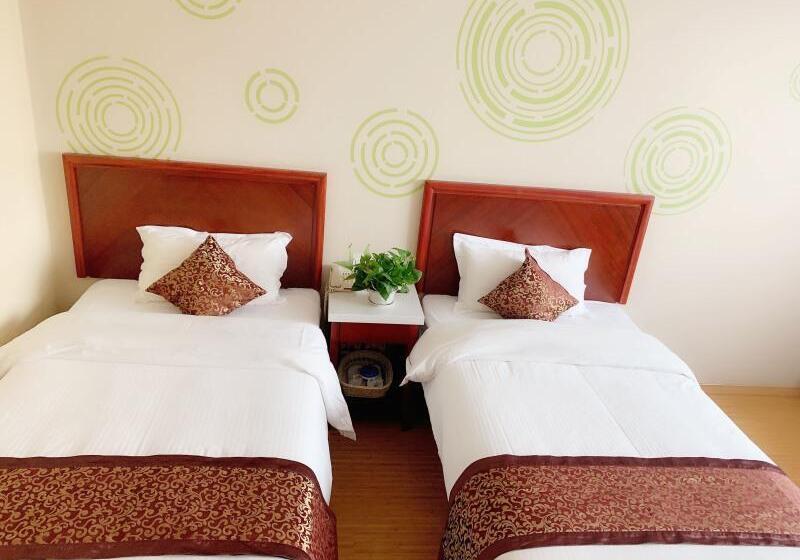 سوییت, Saad Hotel Astana