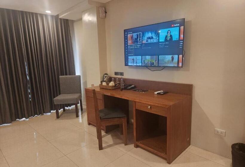 اتاق استاندارد سه نفره, Herencia 625