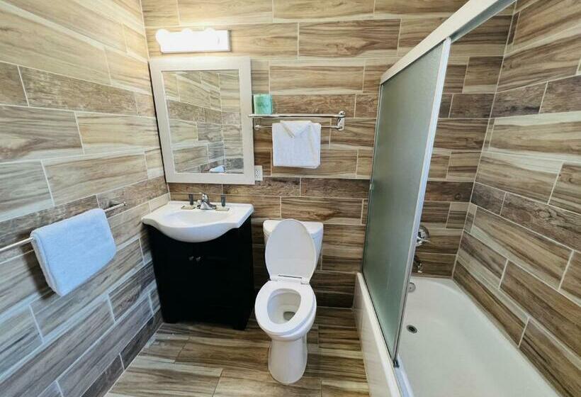 Номер Superior Кровать Кинг, Haiban Inn Jersey City
