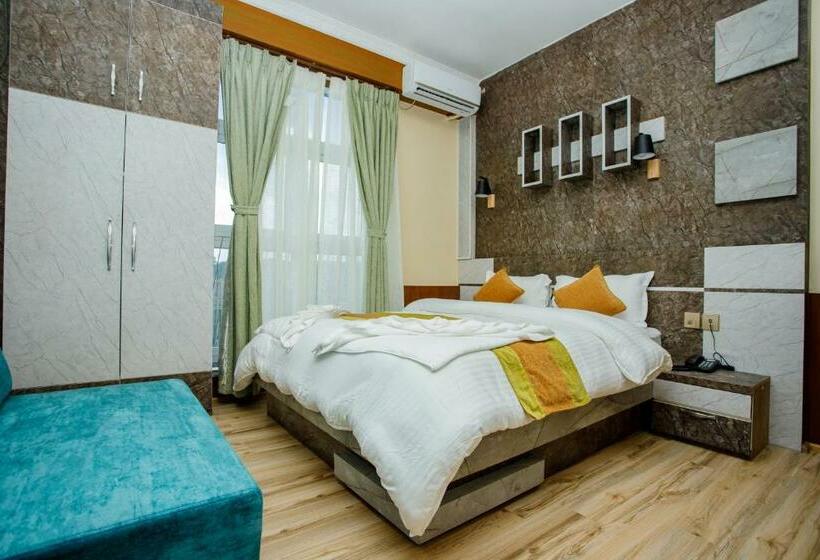 Deluxe Room, Gauri Shankar Hotel Nagarkot