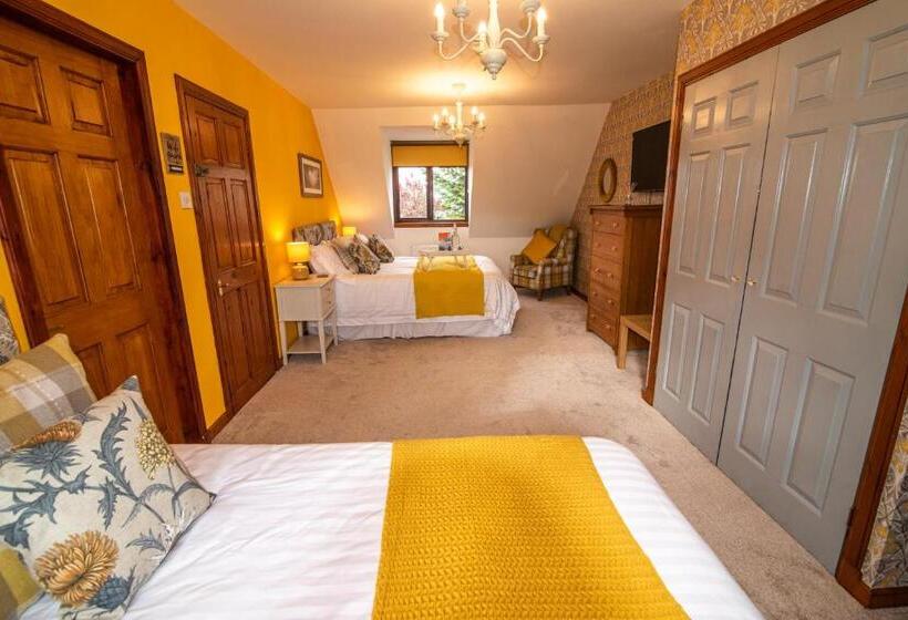 Семейный Номер Вид на Горы, Innes House Bed & Breakfast