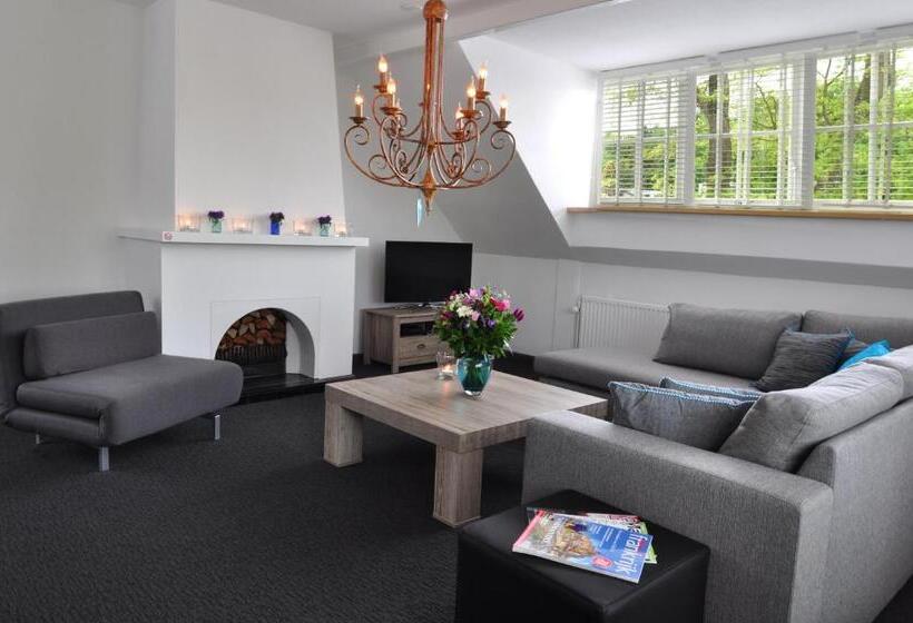 Апартаменты 2 Спальни, Boutique Hotel Herbergh Amsterdam Airport Free Parking