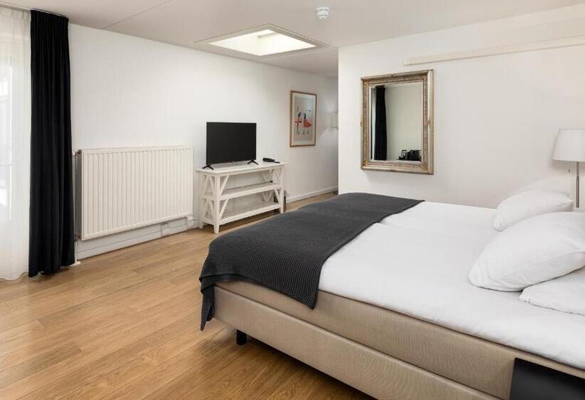 Номер Deluxe, Strandhotel Wilhelmina