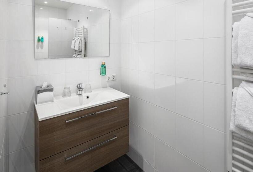 Семейный Номер, Strandhotel Wilhelmina
