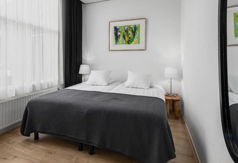 Семейный Номер, Strandhotel Wilhelmina