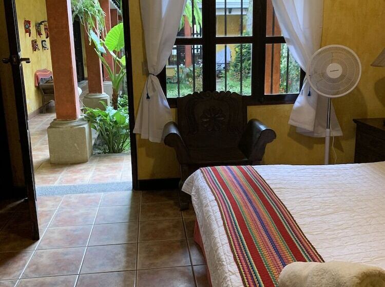 اتاق سوپریور, Casona Del Conquistador