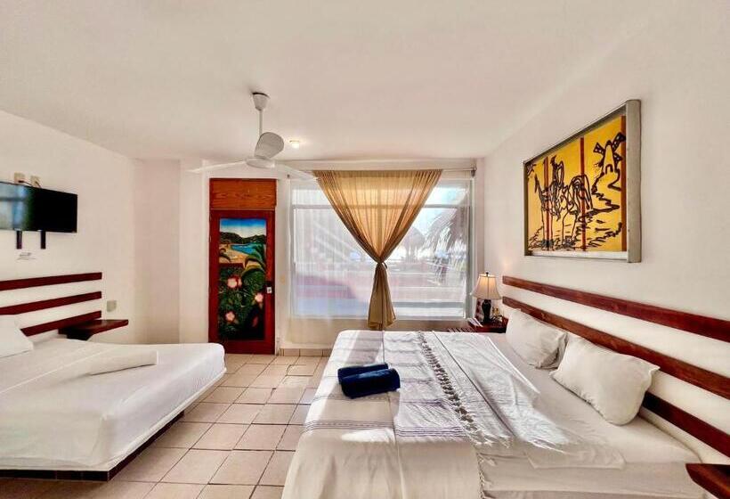 اتاق استاندارد چهار تخته با چشم‌انداز دریا, Casa Piedra Parada