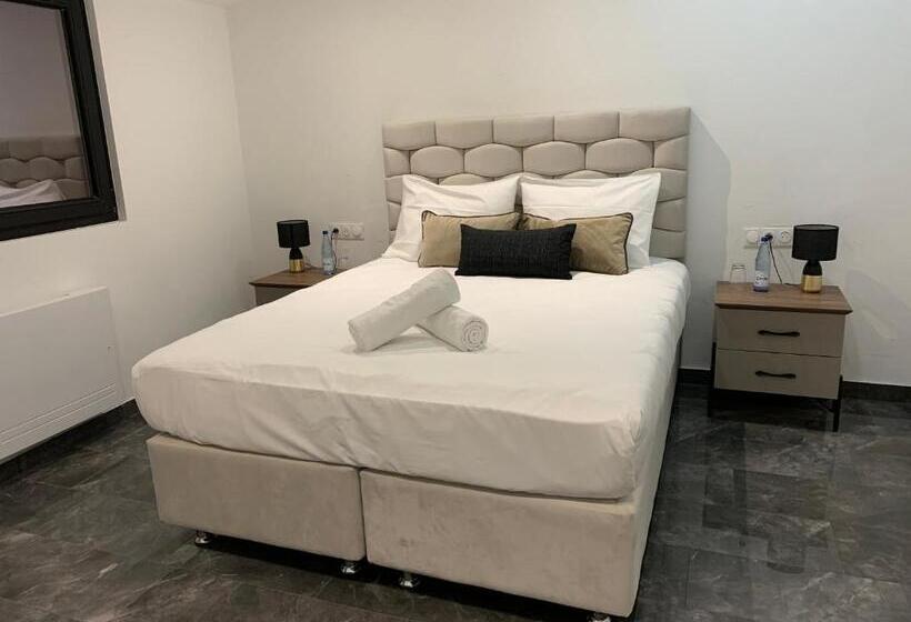 Люкс Дюплекс, Hôtel Parc Les Cigognes   Albé