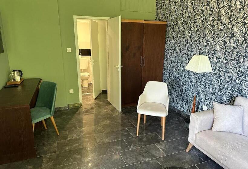Бунгало Стандарт, Hôtel Parc Les Cigognes   Albé