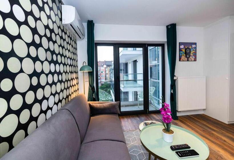 آپارتمان لوکس 1 خوابه, Eco Smart Apartments Premium City