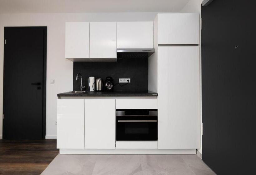 آپارتمان لوکس 1 خوابه, Eco Smart Apartments Premium City