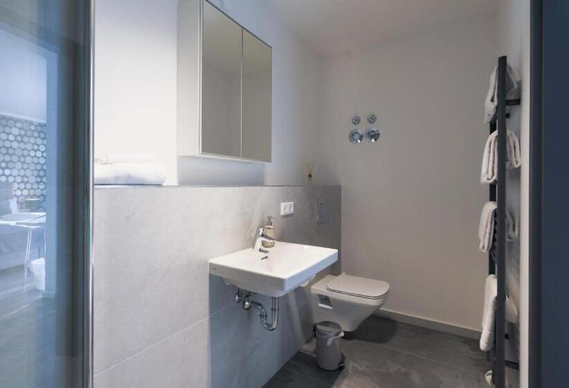 آپارتمان سوپریور 1 خوابه, Eco Smart Apartments Premium City