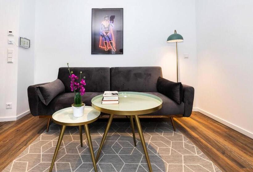 آپارتمان سوپریور 1 خوابه, Eco Smart Apartments Premium City