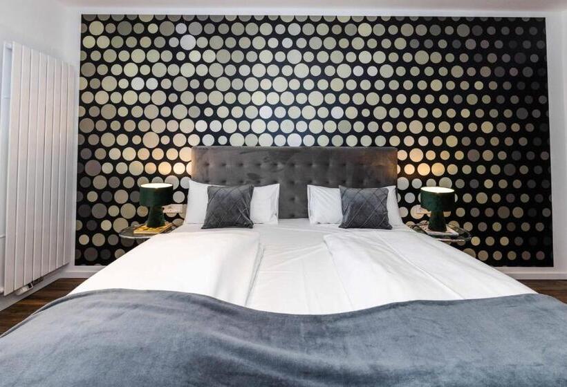آپارتمان سوپریور 1 خوابه, Eco Smart Apartments Premium City