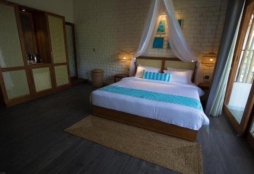 Номер Стандарт с Балконом, Oruwa Boutique Villas