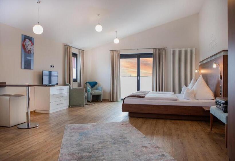 标准间, Apartmenthouse Rülzheim
