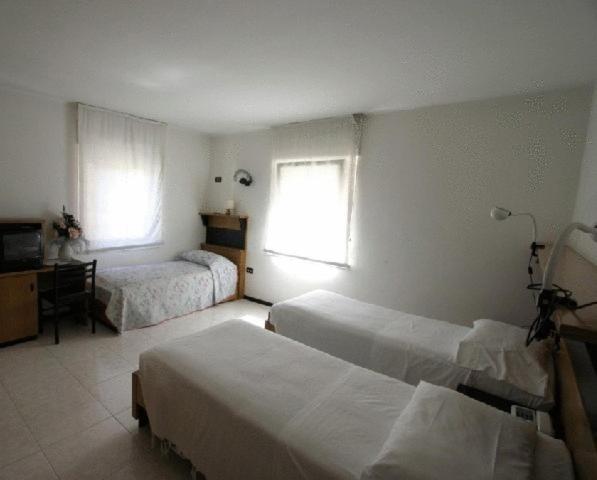 스탠다드 트리플 룸, Albergo Alla Torre