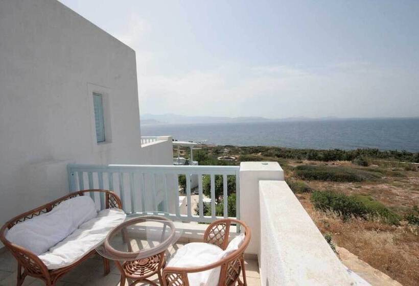 اتاق سوپریور, Pirgos Stelida