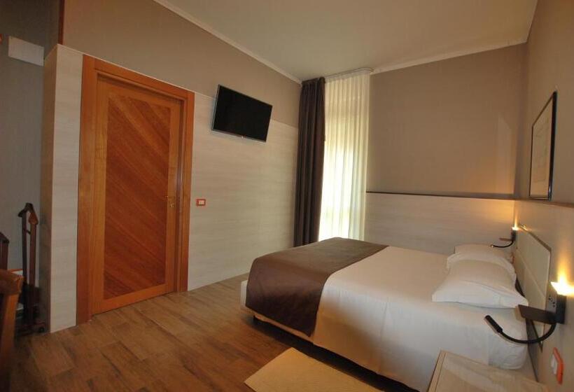 Номер Стандарт, Lenotel