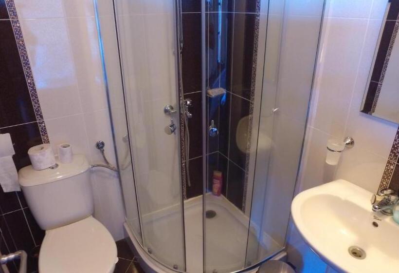 Номер Стандарт, Leshtenski Rai Guest House