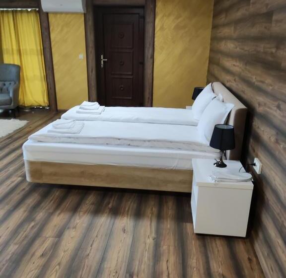 Номер Deluxe с Гидромассажем, Leshtenski Rai Guest House
