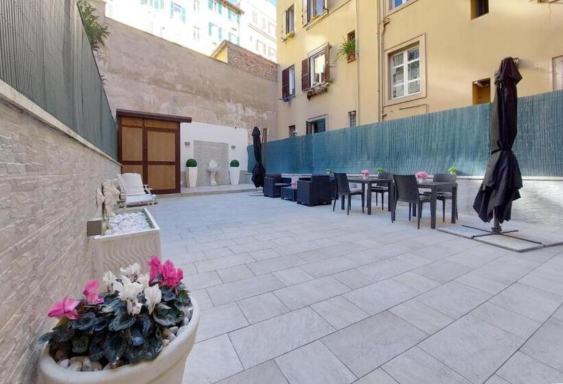 اتاق لوکس سه تخته, Roman Holiday Colosseo
