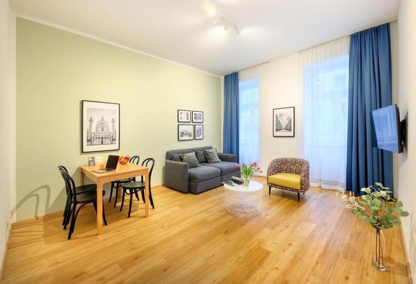 سوییت, Jimmy S Apartments Dandelion