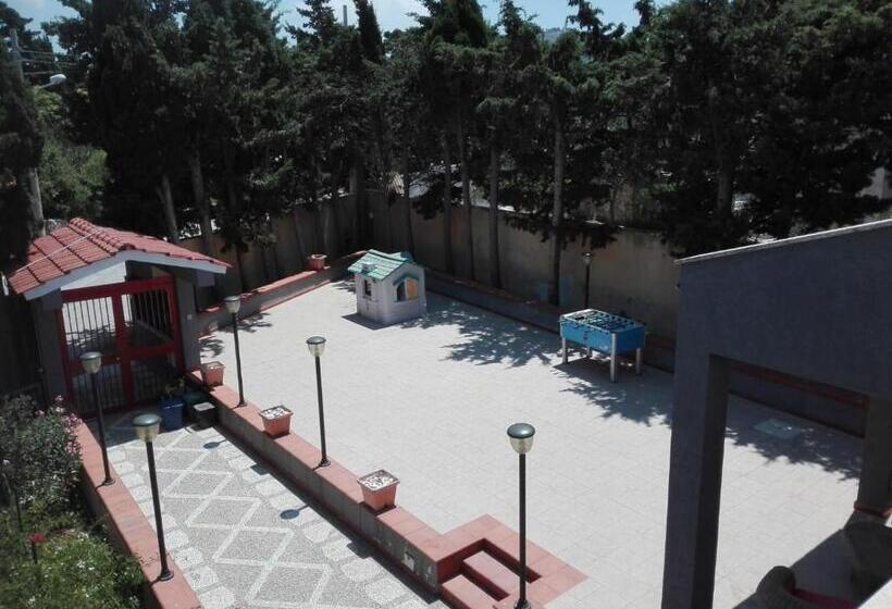 اتاق لوکس خانوادگی, Villa Giulia Tonnara Di Bonagia