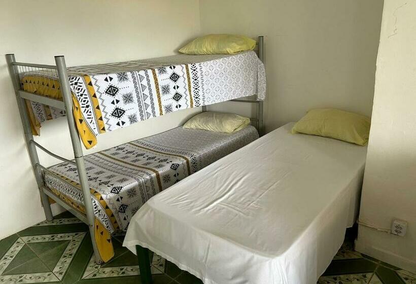 Quarto Estandar, Hostel Zig Zag Suítes