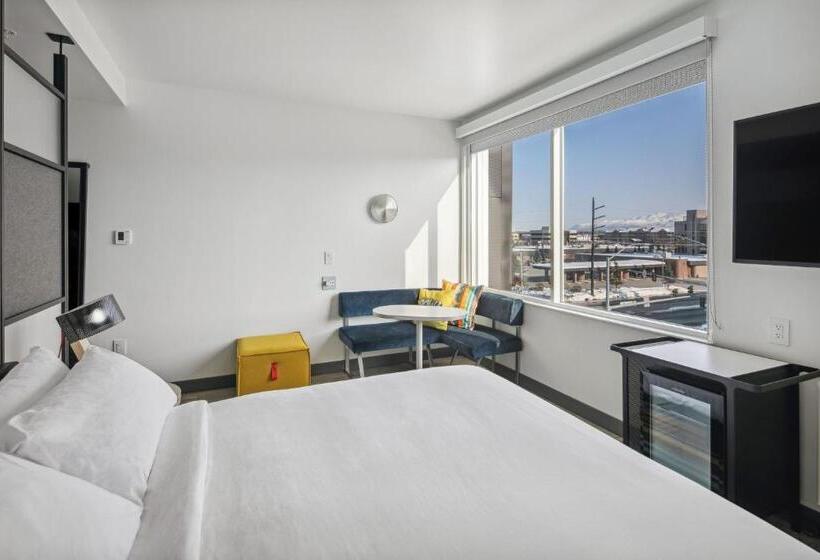 اتاق استاندارد با تخت بزرگ, Aloft Anchorage