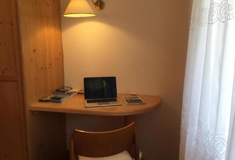 سوییت خانوادگی, Villa Verde B&b