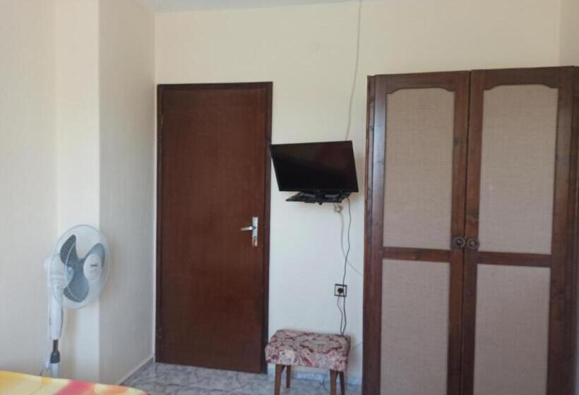 Номер Стандарт Совместная Ванная, къща за гости василеви синеморец   Guest House Vasilevi Sinemorets