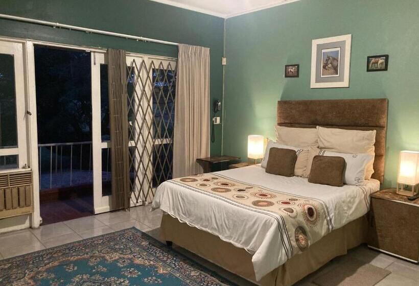 اتاق لوکس با بالکن, Su Casa Scottsville