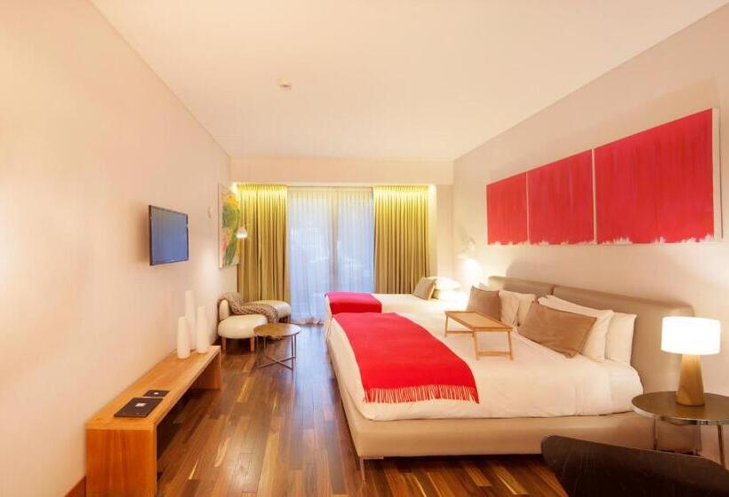 اتاق استاندارد سه تخته با بالکن, Palo Santo