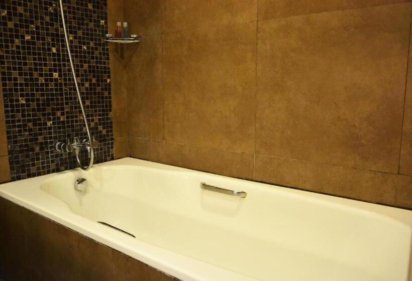سوئیت 2 خوابه, Ramada By Wyndham Bali Sunset Road Kuta