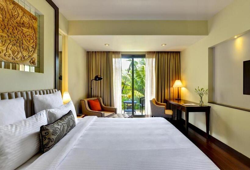 اتاق سوپریور با تخت بزرگ, Novotel Goa Resort & Spa Candolim
