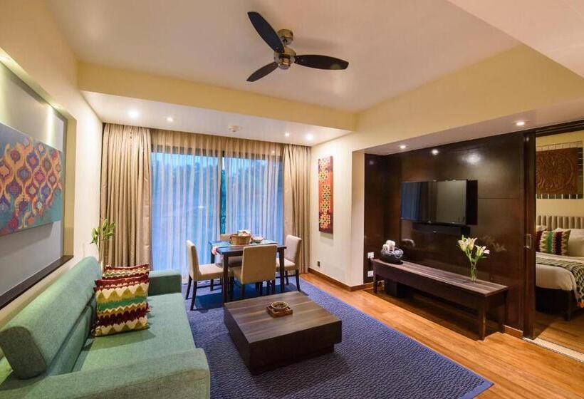 سوییت پرستیژ, Novotel Goa Resort & Spa Candolim