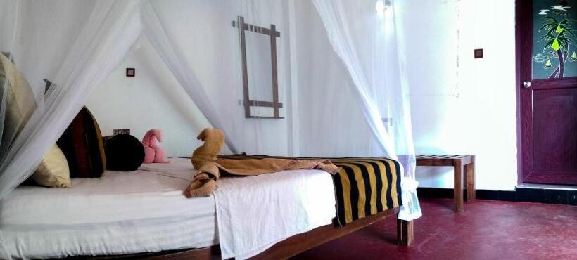 اتاق استاندارد با چشم‌انداز کوهستان, Ella River Face Inn