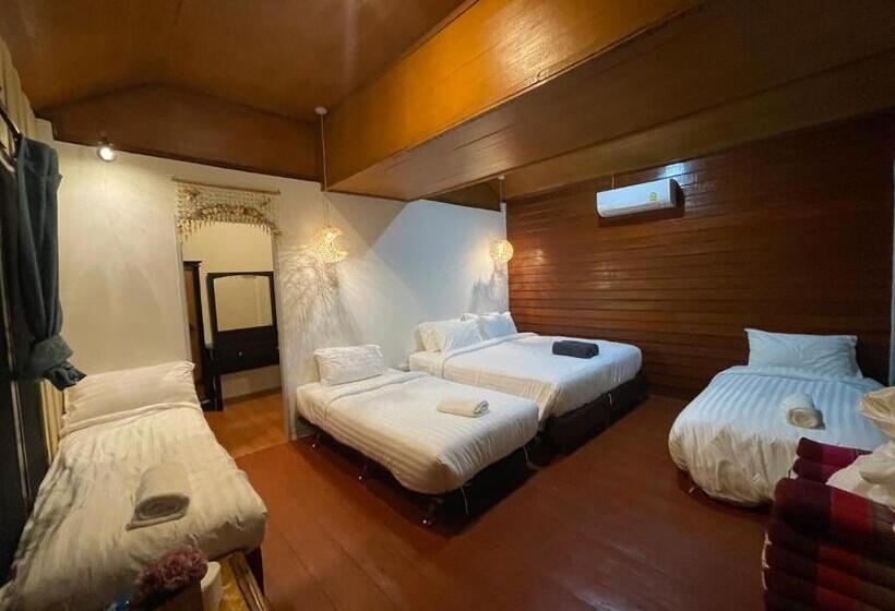 بانگلوی استاندارد, Marina Resort Koh Phayam Ranong